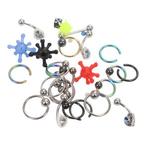 Blandet pakke med 10 eller 25 smykker.