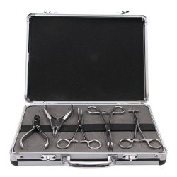 Piercings st med smykker &amp; nle.