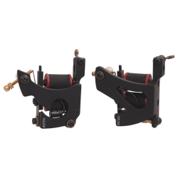 Tattoo s�t med 2 maskiner + tilbeh�r. Model 9